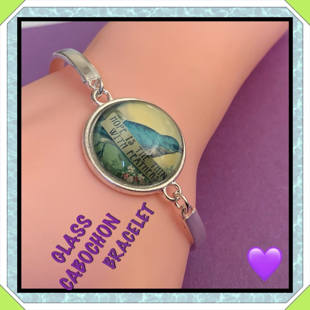 🆕✅ SILVER GLASS CABOCHON BRACELET